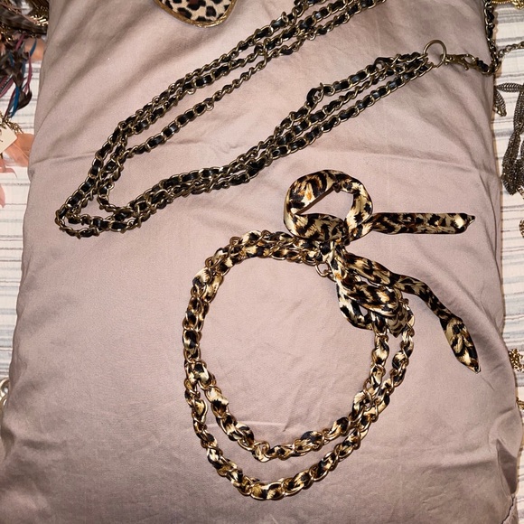 Jewelry - Picture 2 of 2